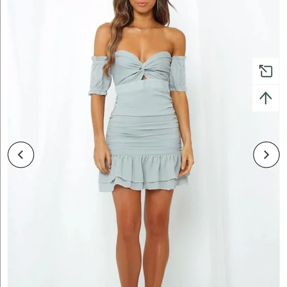 Hello Molly Dress - Picture 2 of 3